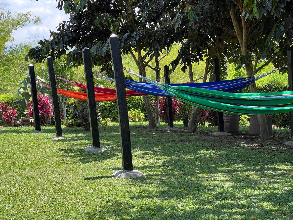 Alojamiento Campestre Hawaii Montenegro Esterno foto